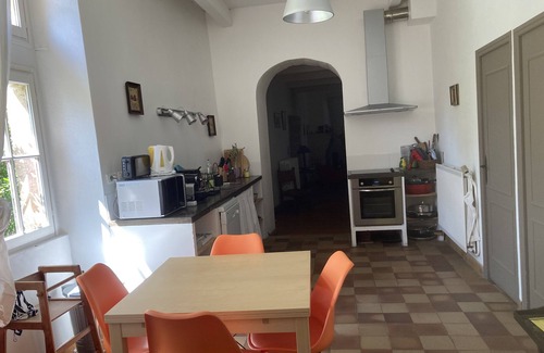 Saint-Quentin-la-Poterie Other | Castelnau Nature et Sports, 5 bedrooms for 11.