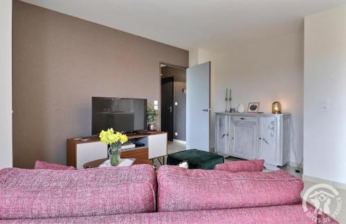 Chateaubourg House | Castel'lie