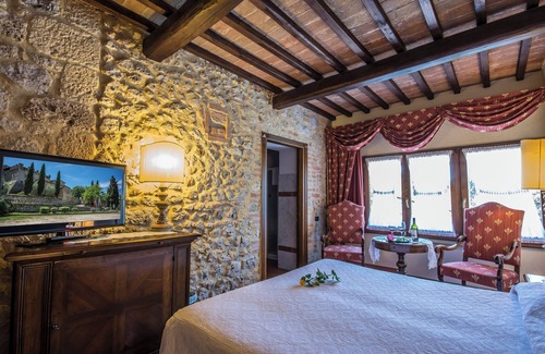 Strove Other | Castel Pietraio