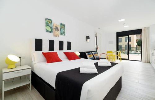 Castelldefels Apartment | Castell Beach Aparthotel