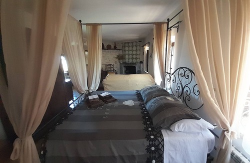 Giomici House | Castello di Giomici