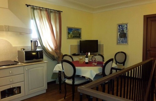 Izzalini Apartment | Castello Izzalini Todi Resort "Apt 4"