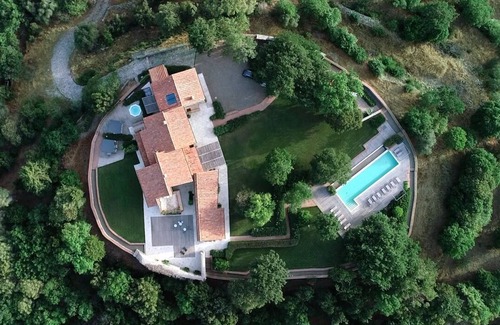 Suvereto Villa | Castello San Lorenzo by Secret Hills - Villa with stunning sea view pool
