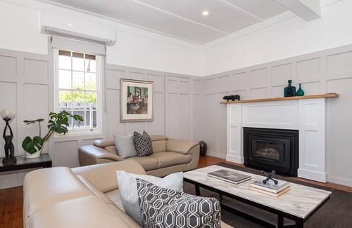 Elsternwick House | Castelnau