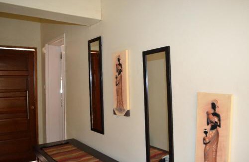 Gaborone Apartment | Castillo de Calor