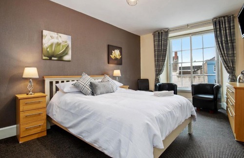 Haverfordwest Hotel | Castle Hotel Haverfordwest