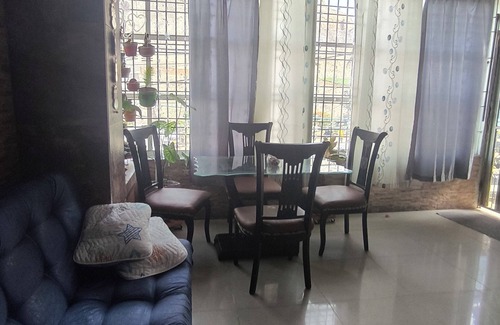 Pie del Cerro Apartment | Castle house