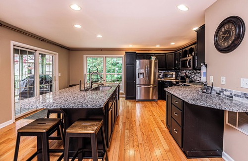 McHenry Cottage | Castle in the Sky