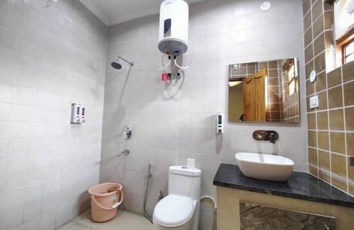 Bullawala Apartment | Castle INN Oasis, 2 BHK, Mussoorie Road, Dehradun