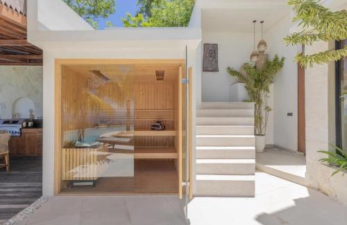 Uluwatu House | Castle Lunita top ocean view villa of Uluwatu