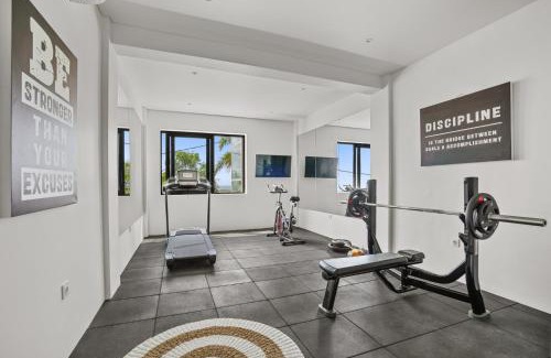 Uluwatu House | Castle Lunita top ocean view villa of Uluwatu