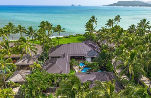 Kailua House | Castle Point Estate by Gather: Oceanfront w/Pool, Spa & Lanais