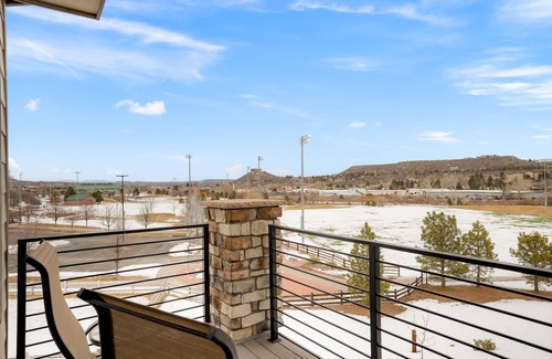 Castle Rock House | Castle Rock King/Queen with View