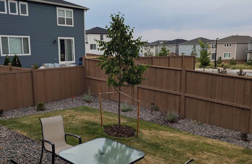 Castle Rock Apartment | Castle Rock's DEN, a cozy private room in the ridge of Castle Rock House.