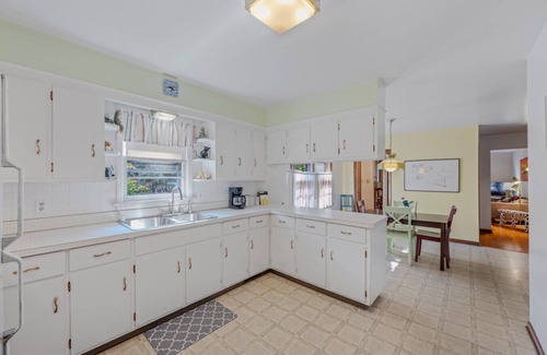 Berkeley Springs Apartment | Castle View - What a Value, what a getaway!