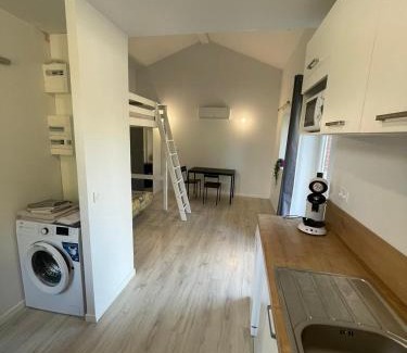 Castres Apartment | Castres maisonnette proche du centre ville, parking et jardin