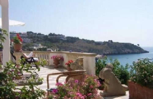 Castro Marina House | Castro: House/Villa - Castro