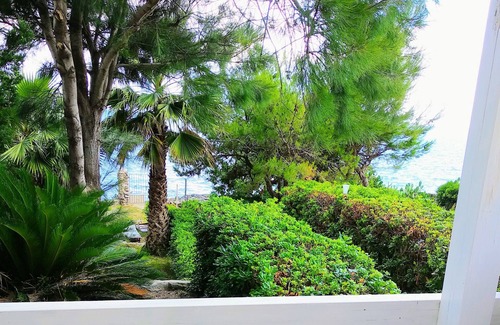 Castro Marina House | Castro: House with private access to the sea