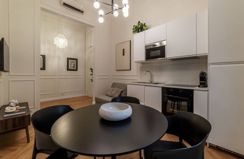 Rione XVIII Castro Pretorio Apartment | Castro Pretorio 9 - FromHometoRome