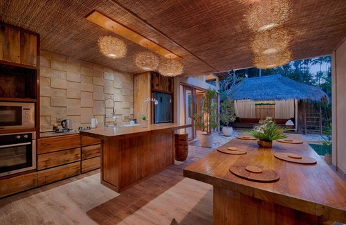 Ubud Villa | Casual and Attentive Living at 4 BR Villa with Fabulous Spaces at Ubud