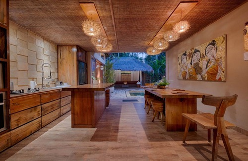 Ubud Villa | Casual and Attentive Living at 4 BR Villa with Fabulous Spaces at Ubud