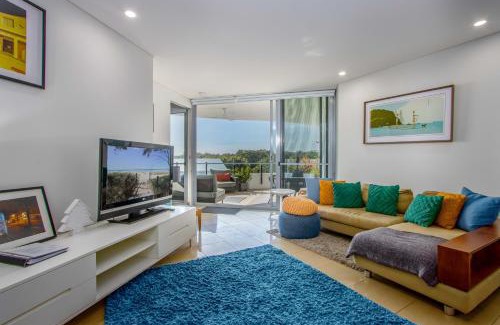 Casuarina Apartment | Casuarina Resort Style 3BR Apartment by uHoliday