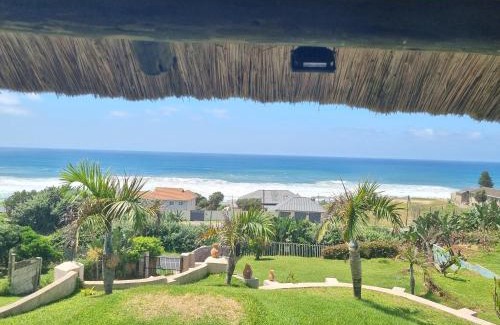 Hibberdene House | Catalina Bay Beach Retreat - Blue Whale Beach House