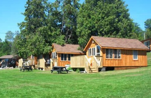 Trent Lakes Cottage | Catalina Bay Resort 3 Bed Stan - Buckhorn