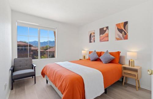 Oro Valley House | Catalina Pool-side Hideaway 4 Bed 3 Bath