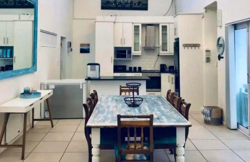 Paternoster House | Cataliya Holiday Home Paternoster