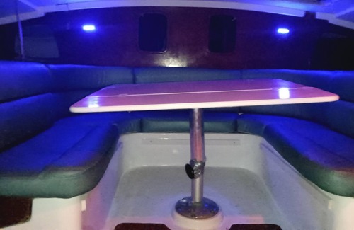 Key West Boat Rental | Catamaran with kayak