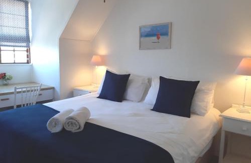 Hunter's Home House | Catch the breeze