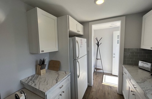 North End Apartment | Catch the Sunset at Baysiden