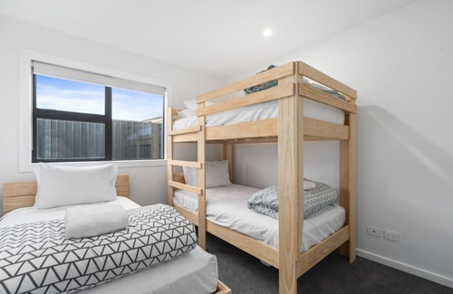 Wharewaka House | Catchn'relax Taupo - Stunning Modern 4 Bedroom, 3 Bathroom Home With Spa-pool