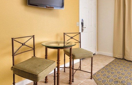 Cathedral City Resort | Cathedral City Resort Studio
