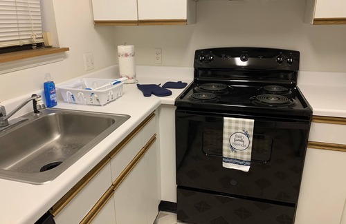 Woodridge House | Catskills 2 bedroom condo/townhouse in the woods Woodridge NY 4 months min stay
