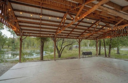 Idaho Falls Apartment | Cattle Kate At Mountain River Ranch