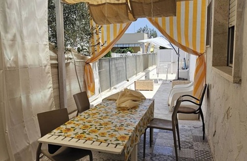 Cozze Villa | CatulloBagsBeach