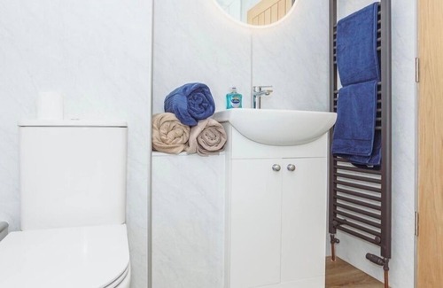 Dumfries Apartment | Caul View Apartment in Dumfries