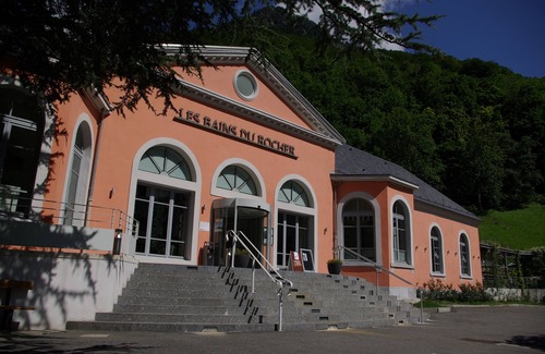 Cauterets Apartment | Cauterets rent T2 + alcove, private parking, wifi, 4 pers