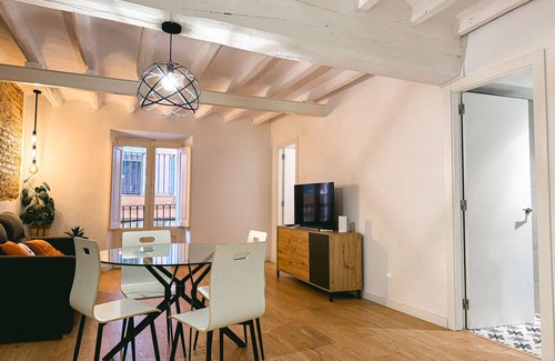 Old Town Apartment | Cavallers by Unik Vacation