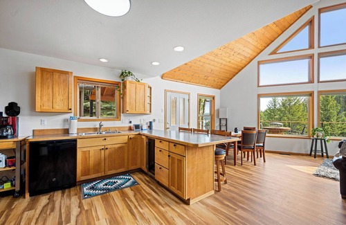 Worley House | Cave Bay Escape | Lake View with Boat Slip
