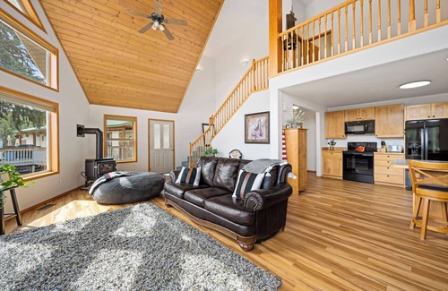 Worley House | Cave Bay Escape | Lake View with Boat Slip