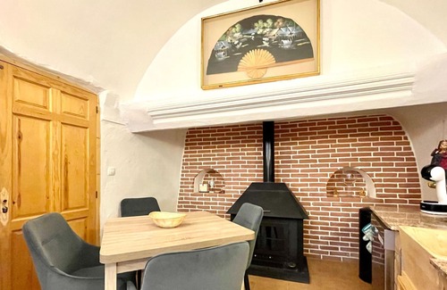 Cullar House | Cave house Ed with pool and facilities for PRM