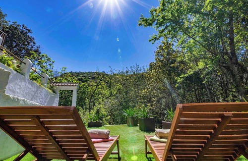 Moya House | Cave House in Fontanales with Jacuzzi & Views