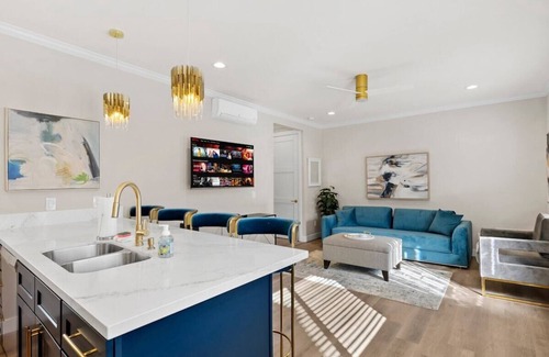 Hillcrest House | Caviar Dreams | Hillcrest Haven | Opulent