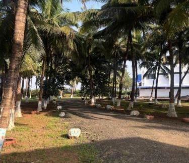 Akshi Resort | Cayana Palms