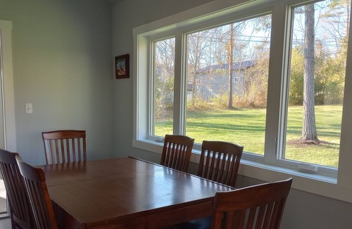 Sheldrake House | Cayuga Lake Renovated Quiet Home on Waterfront Property in Sheldrake