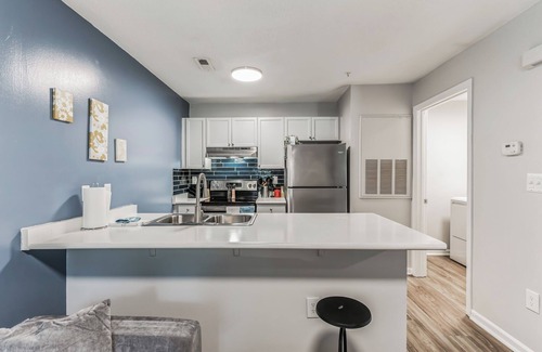 Westover Apartment | CB 965-201 Modern Fayetteville Charm