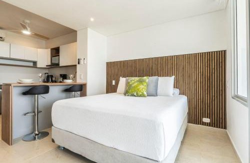 Urbanizacion Eliana Apartment | CB1638 | Suite con daybed piso 16 y balcón panorámico